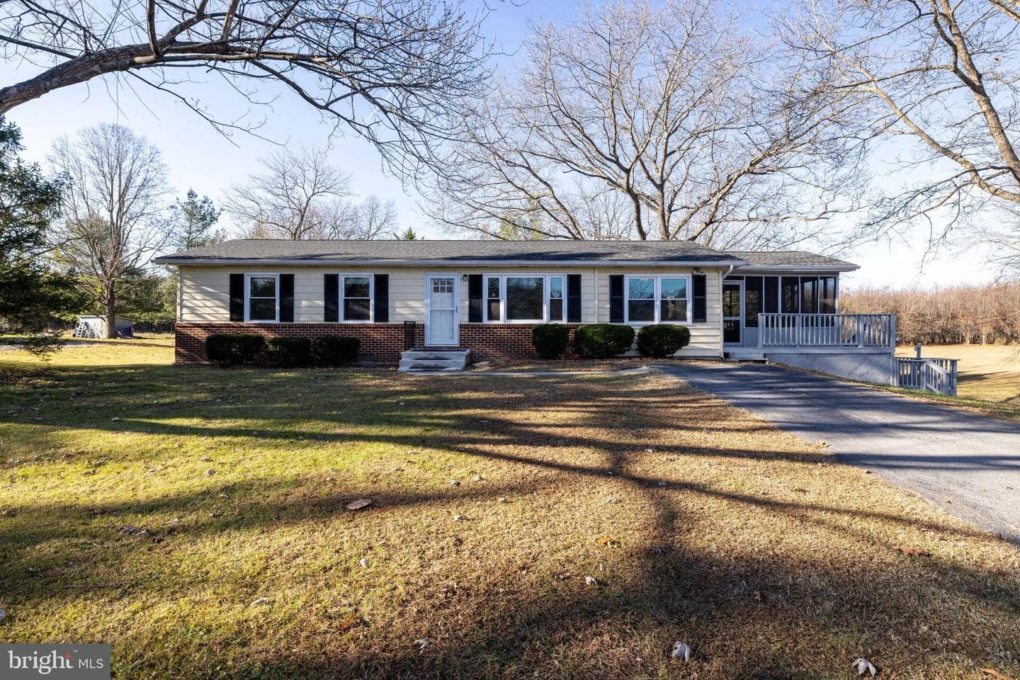 539 Lupton Road photo 2