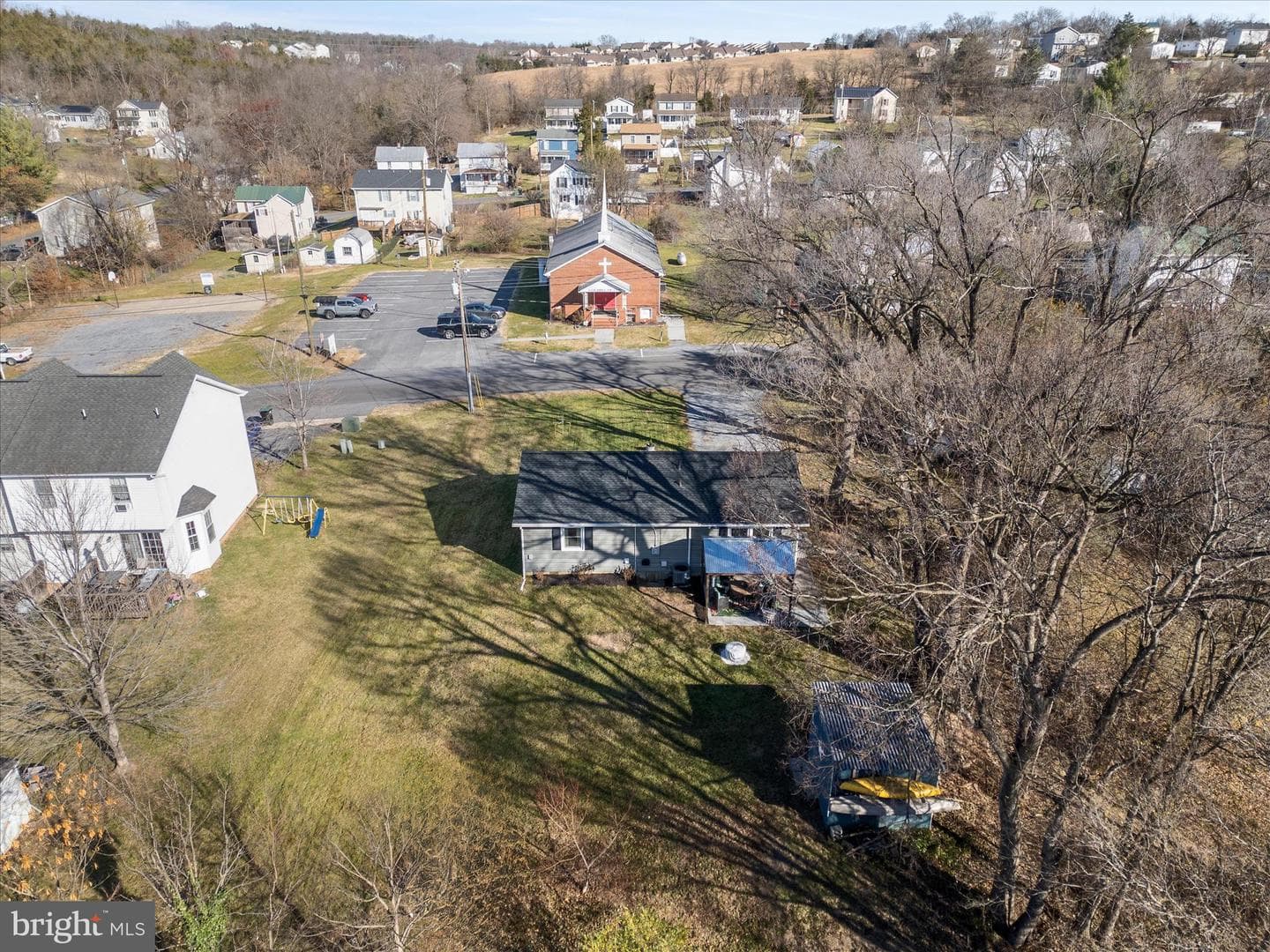 557 Ash Street photo 35