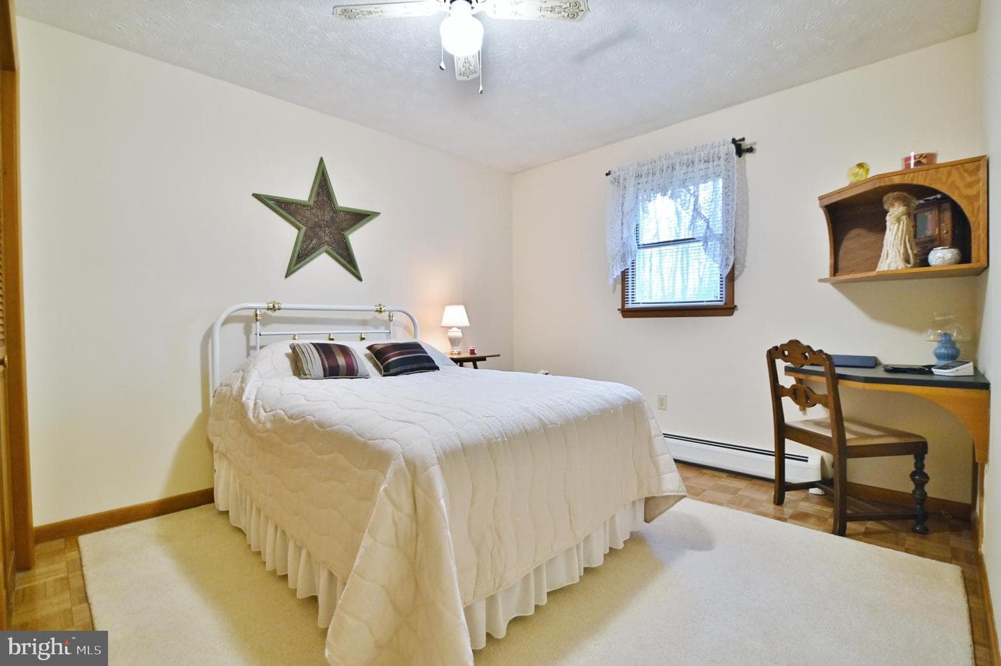 2148 Alonzaville Road photo 22