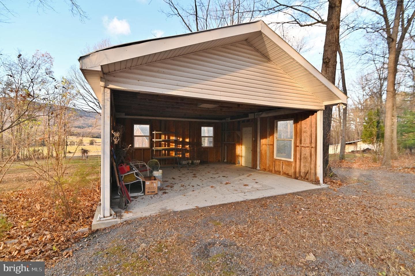 2148 Alonzaville Road photo 36