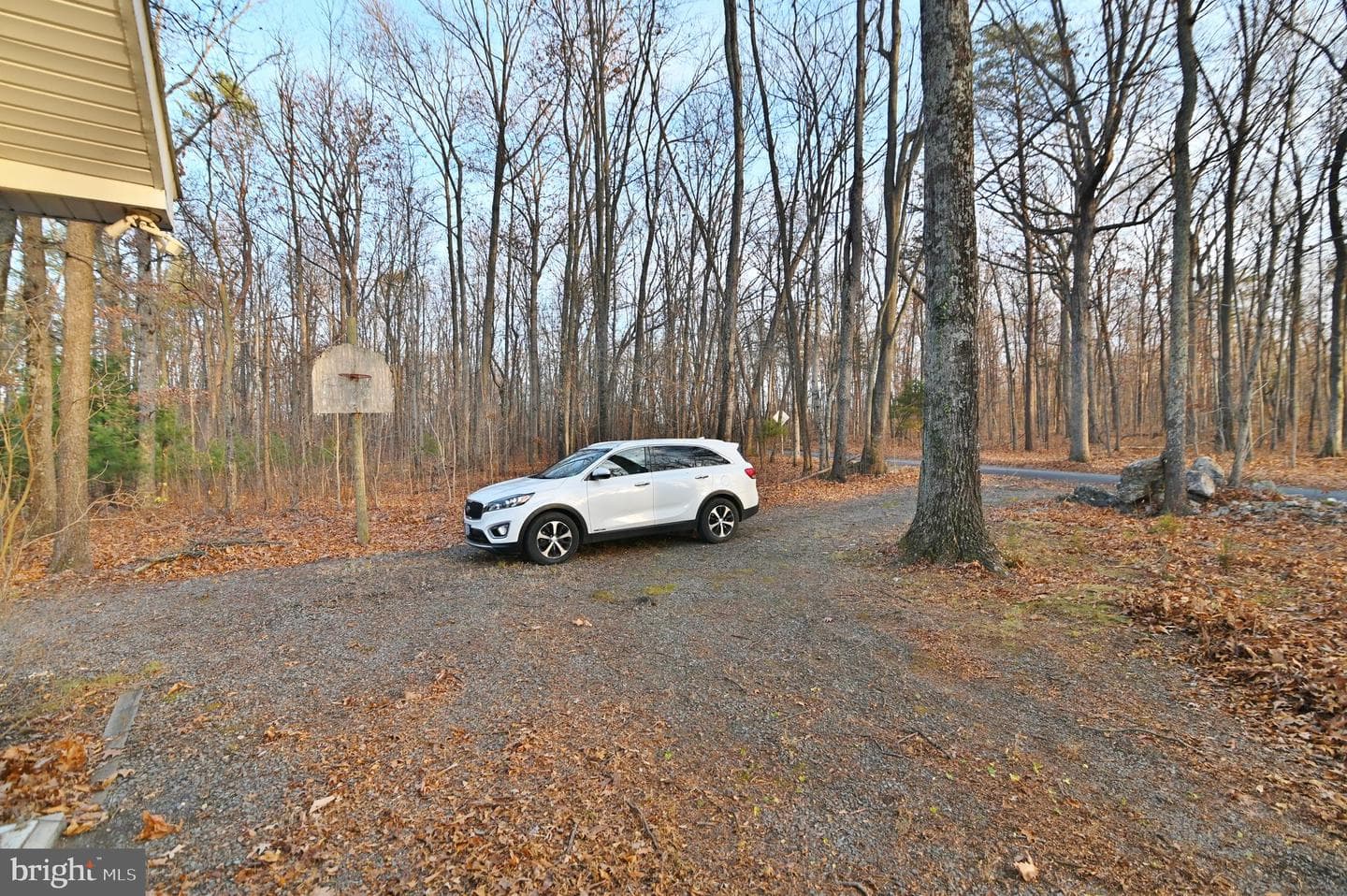 2148 Alonzaville Road photo 38