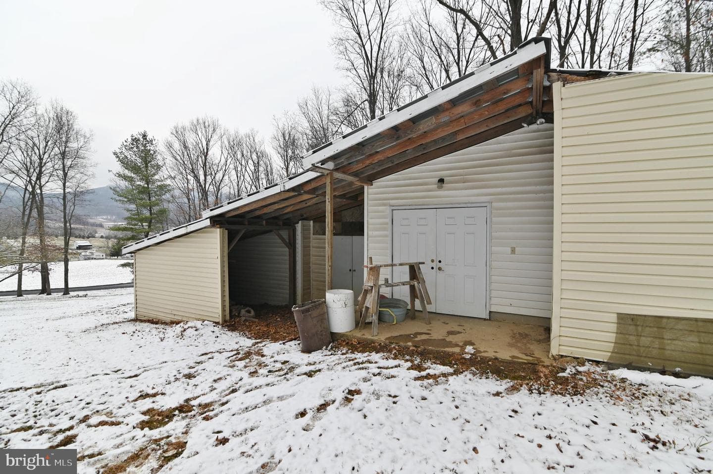 2148 Alonzaville Road photo 46