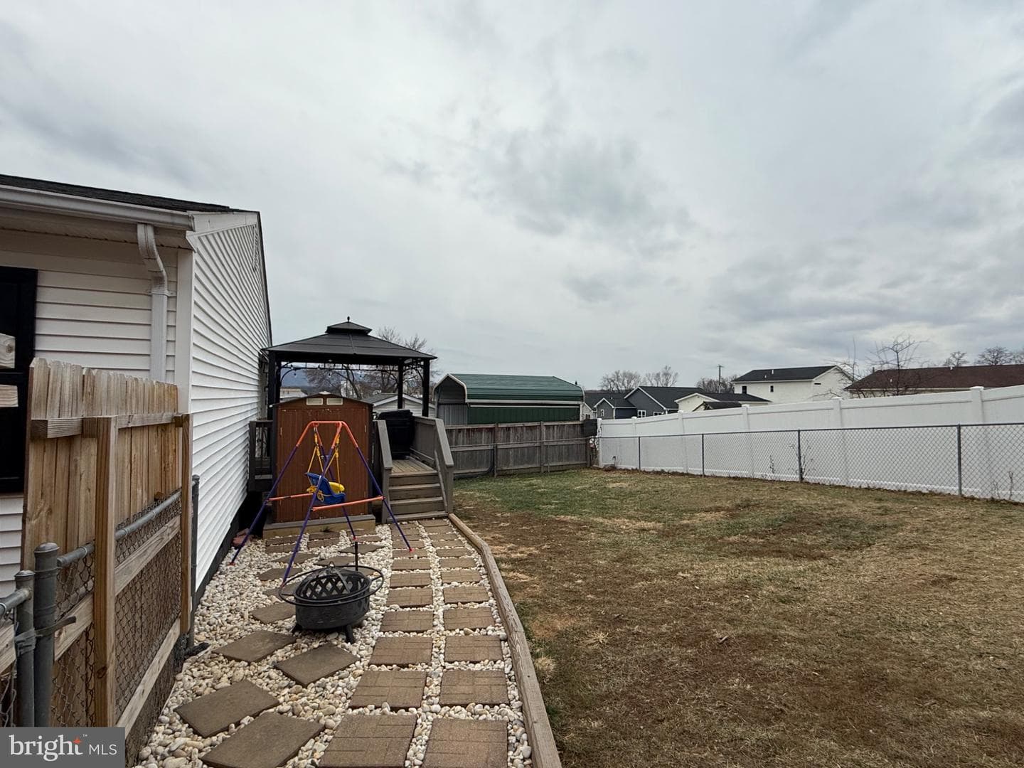 291 Borum Street photo 18