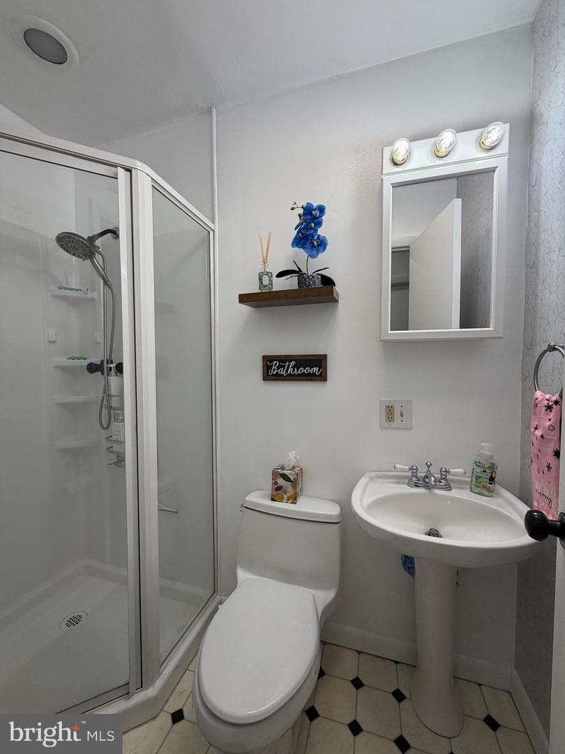 359 Straton Way photo 23