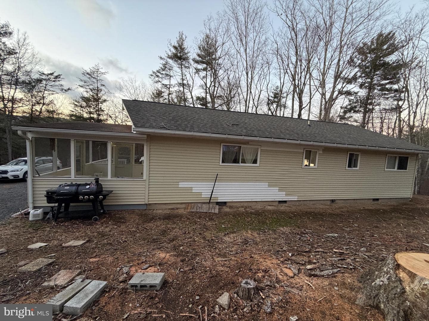359 Straton Way photo 31