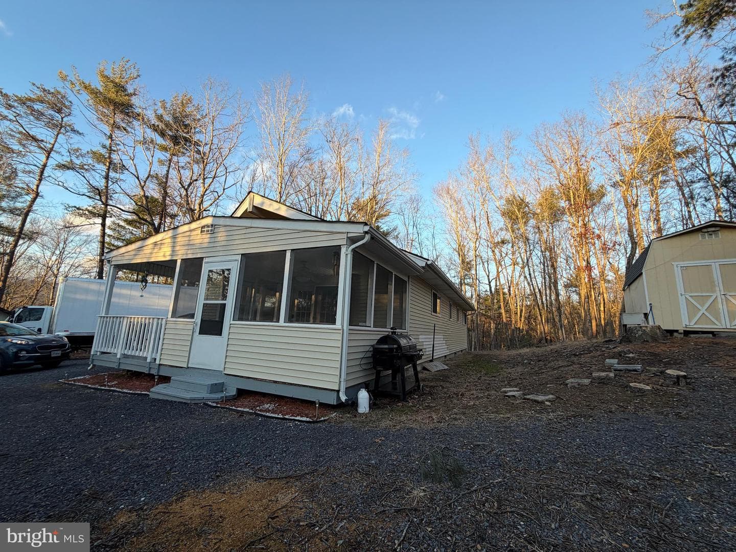 359 Straton Way photo 33