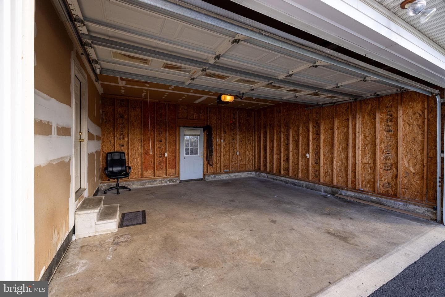 134 Dillon Court photo 32