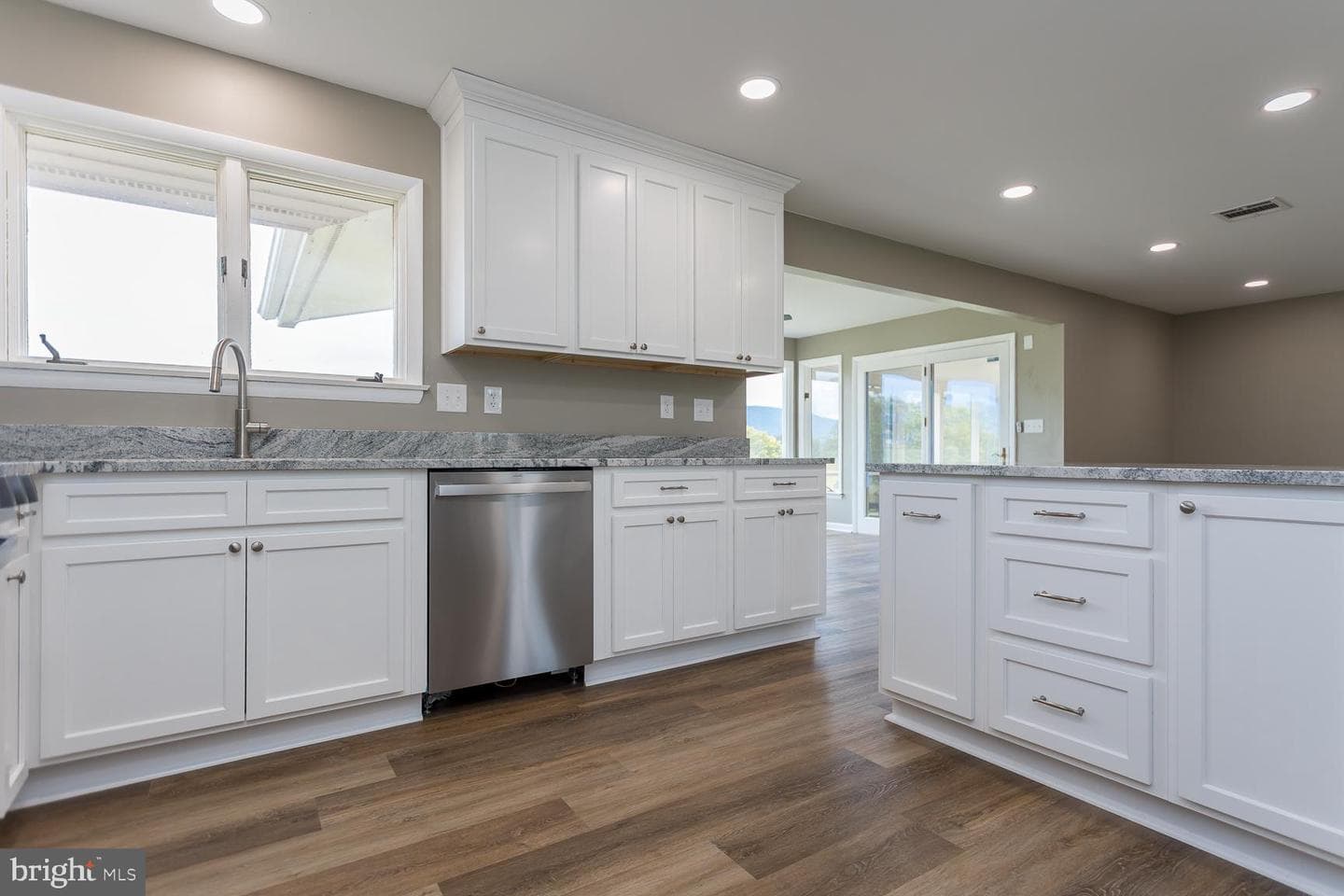 248 Shenvalee Drive photo 29