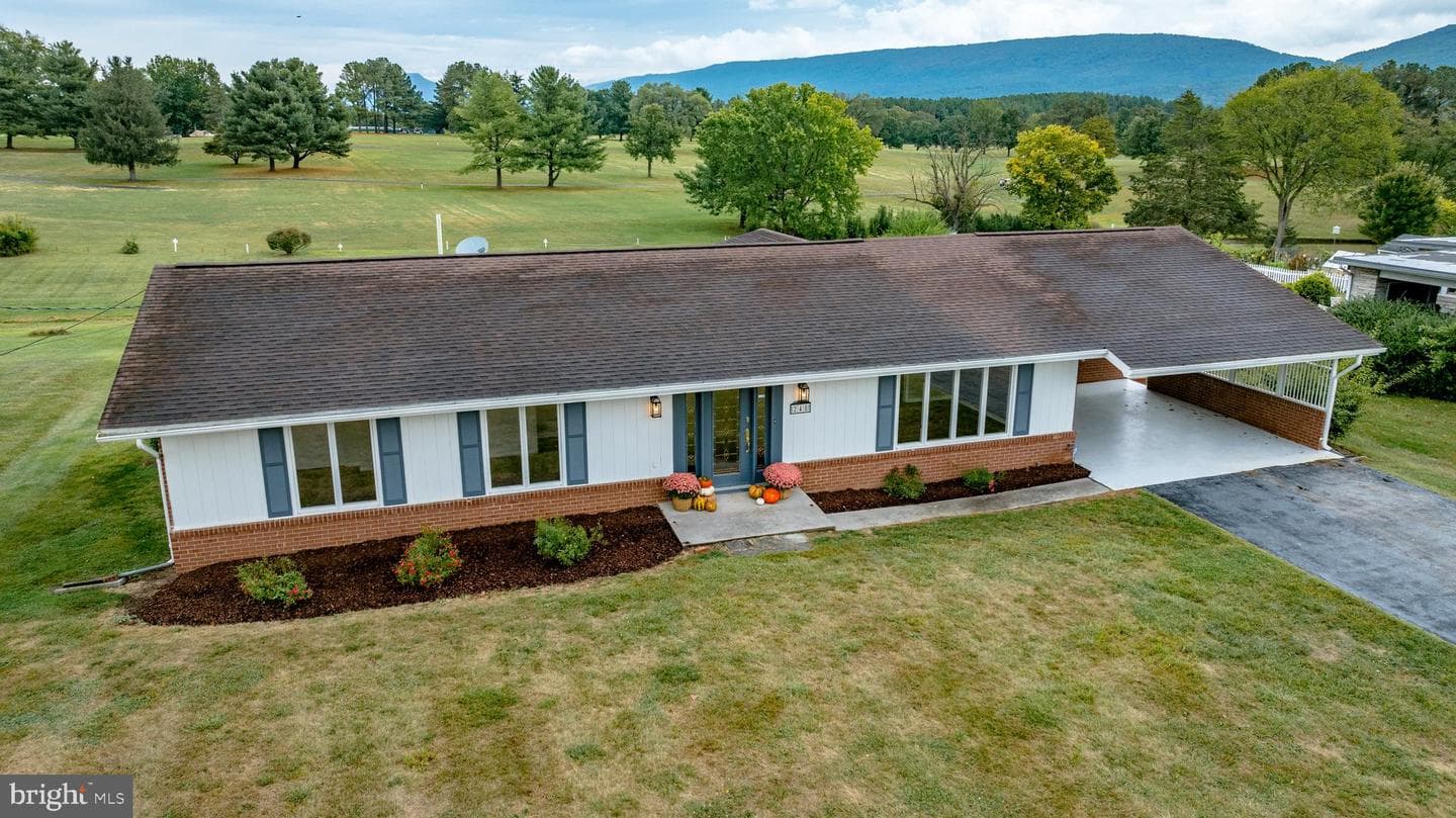 248 Shenvalee Drive photo 4