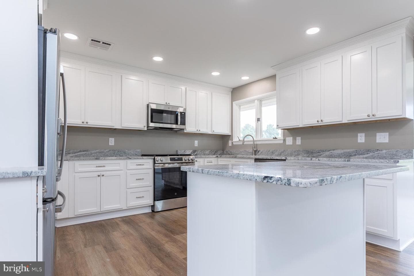 248 Shenvalee Drive photo 44