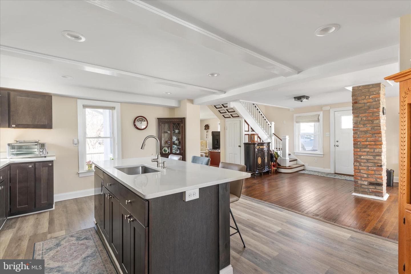 445 Ash Street photo 12