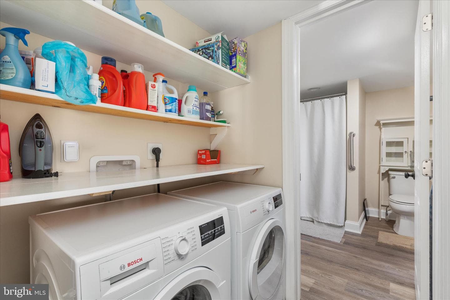 445 Ash Street photo 22
