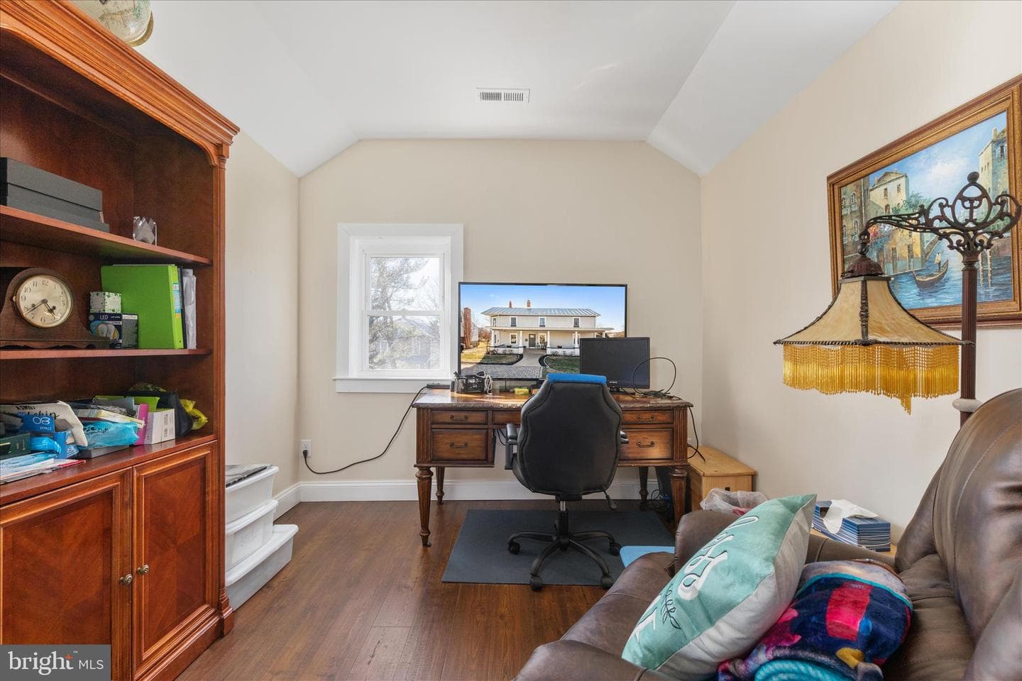 445 Ash Street photo 24