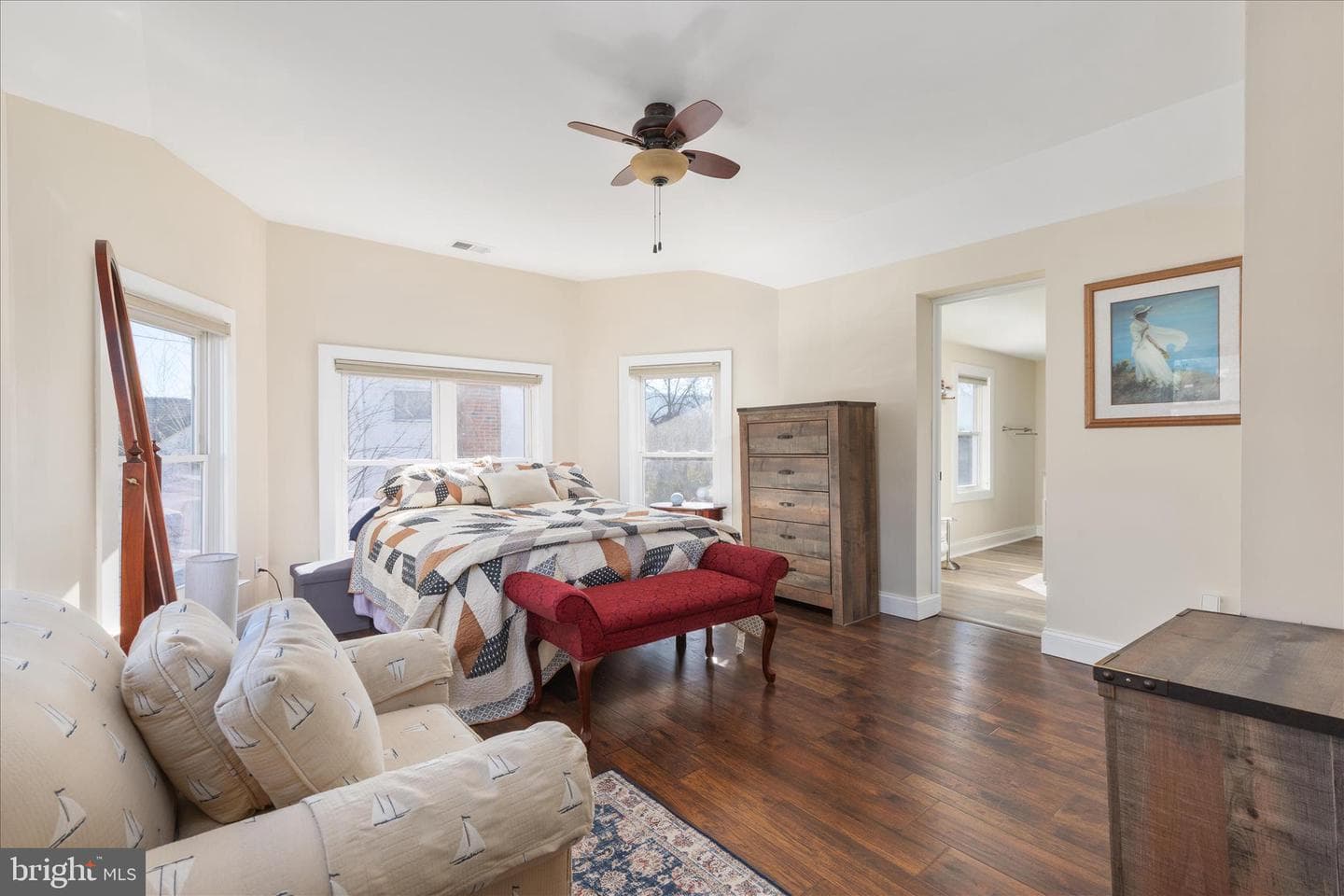 445 Ash Street photo 27