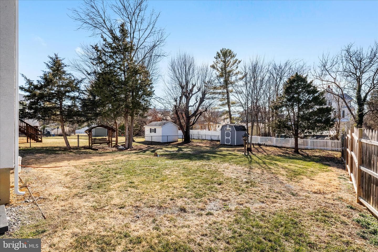 445 Ash Street photo 31