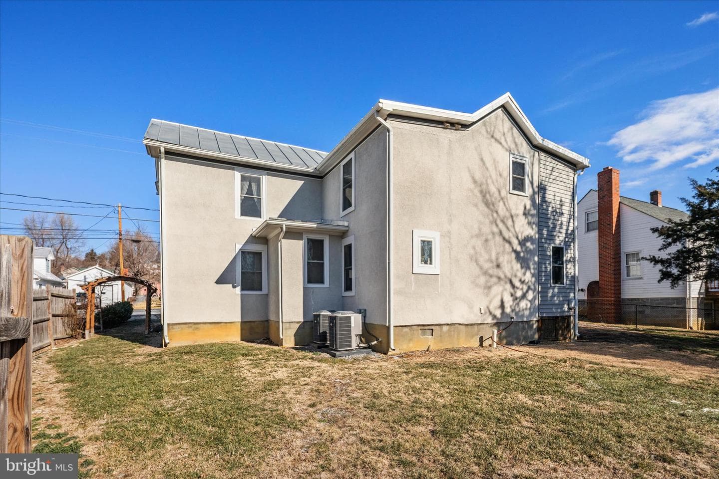 445 Ash Street photo 34
