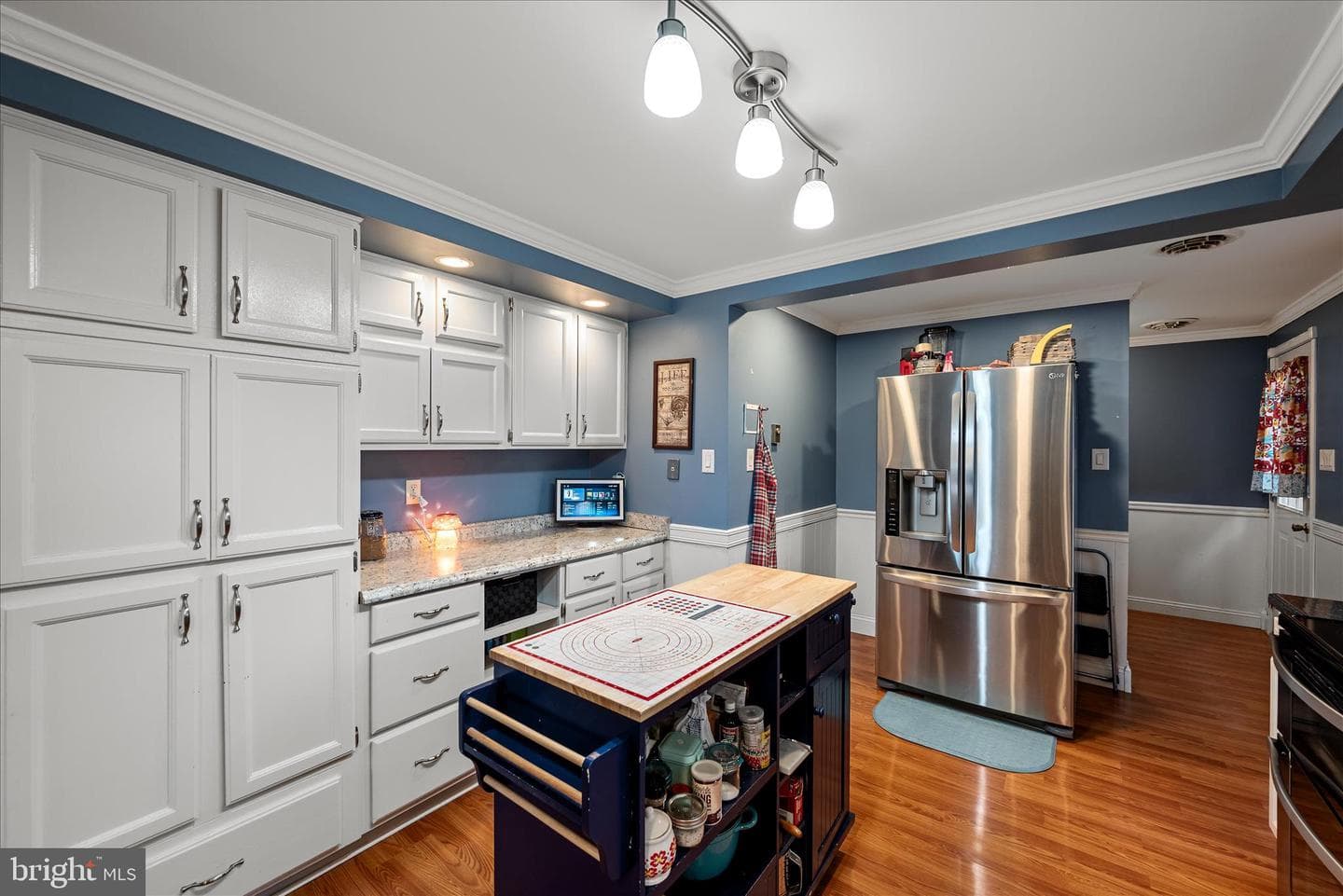 95 Cecelia Street photo 22