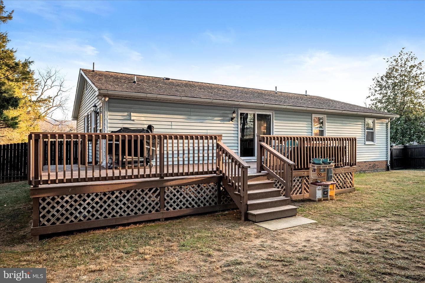 95 Cecelia Street photo 56