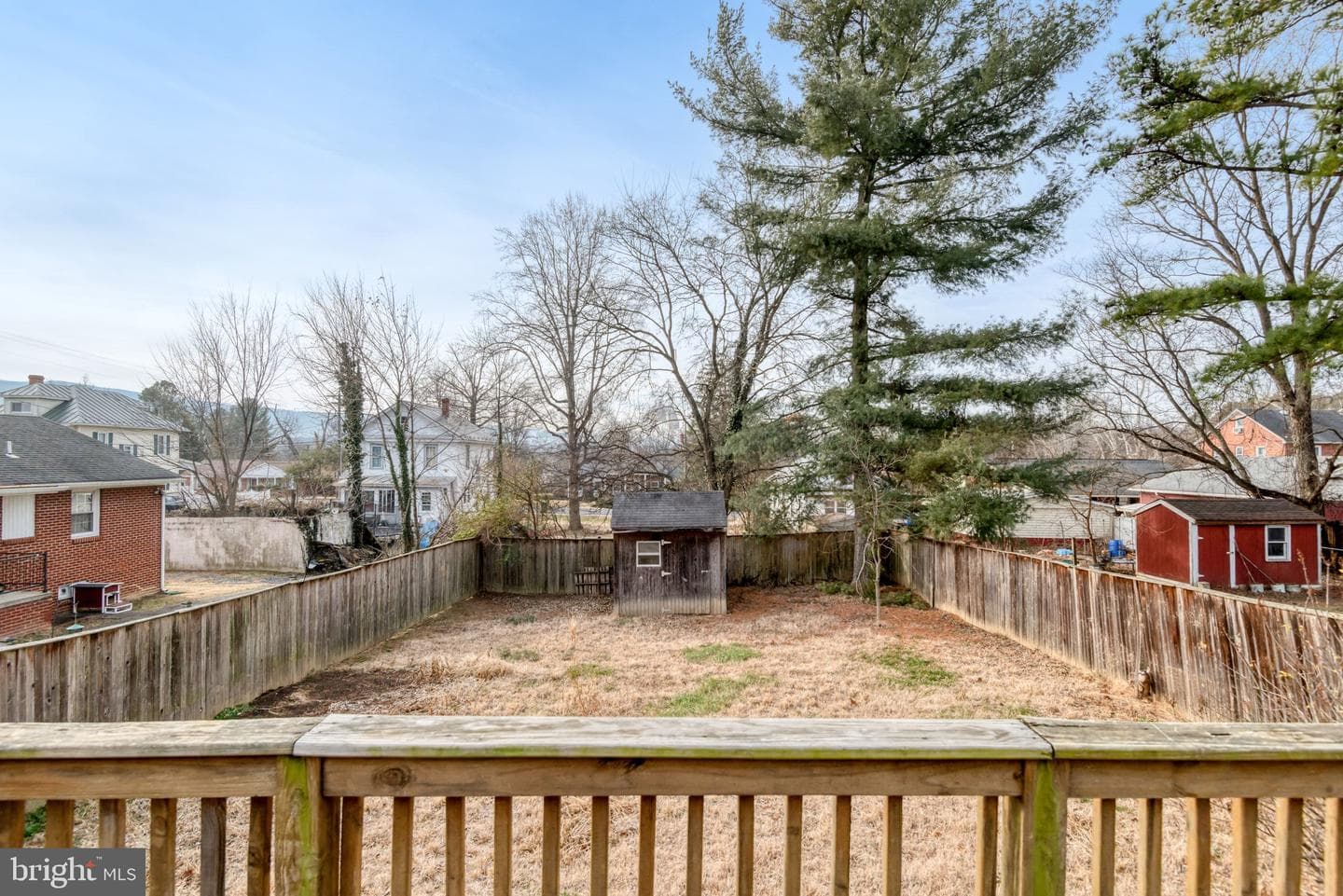 517 W King Street photo 24
