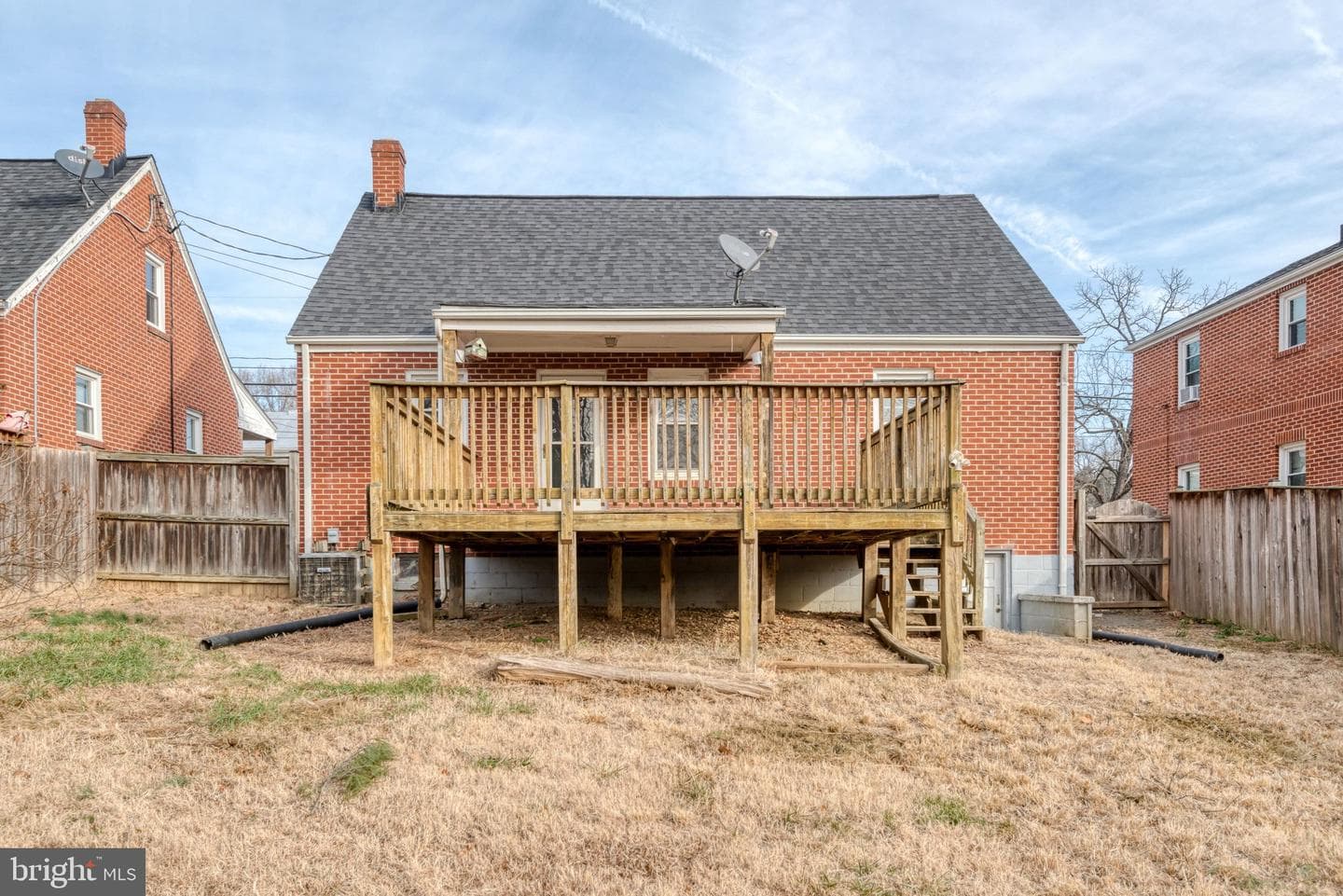 517 W King Street photo 31
