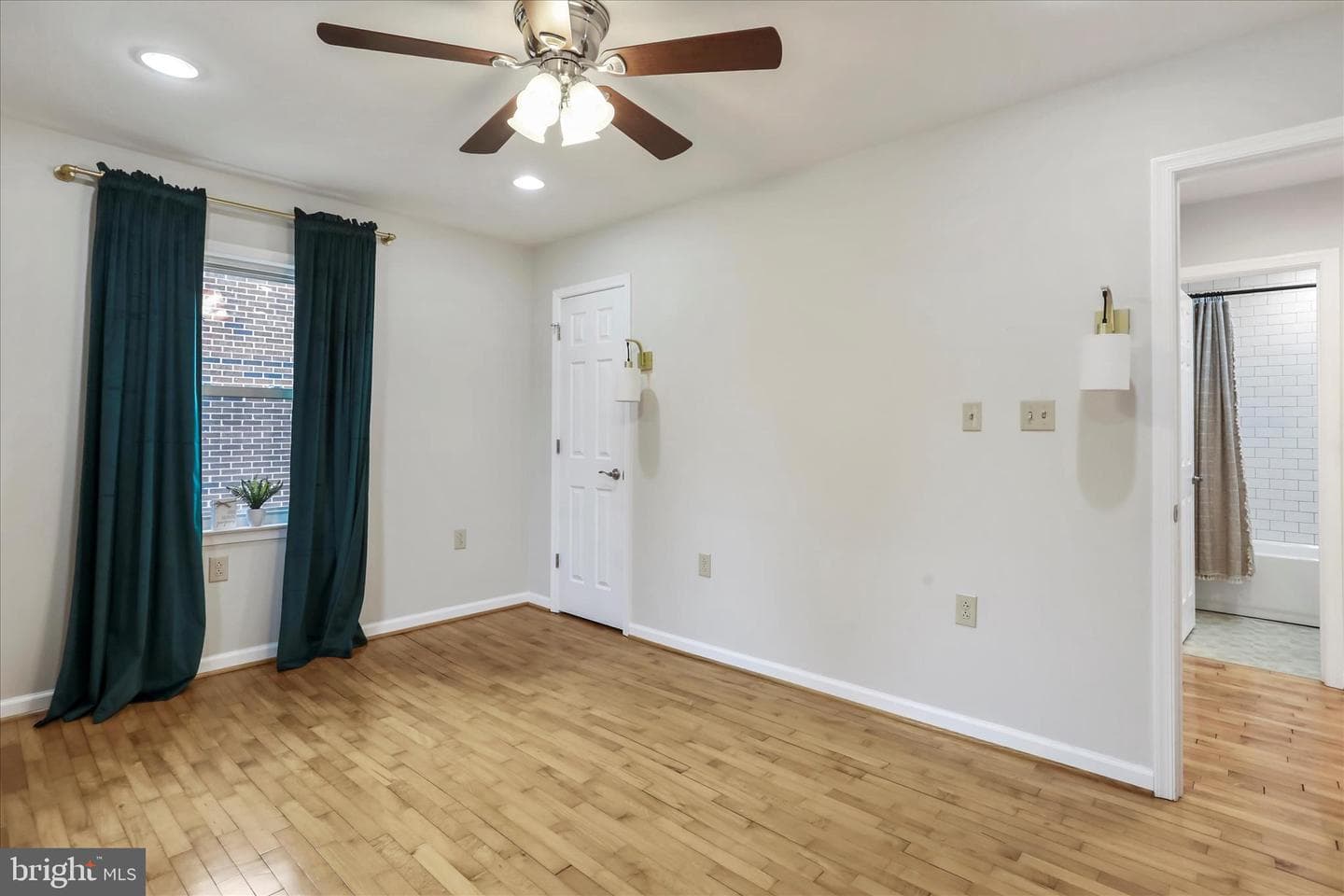 149 Brown Street photo 15