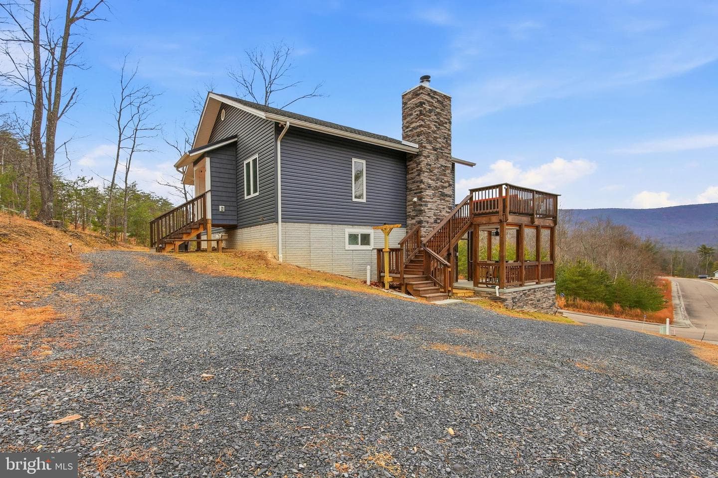 4 Creek Valley Drive photo 43