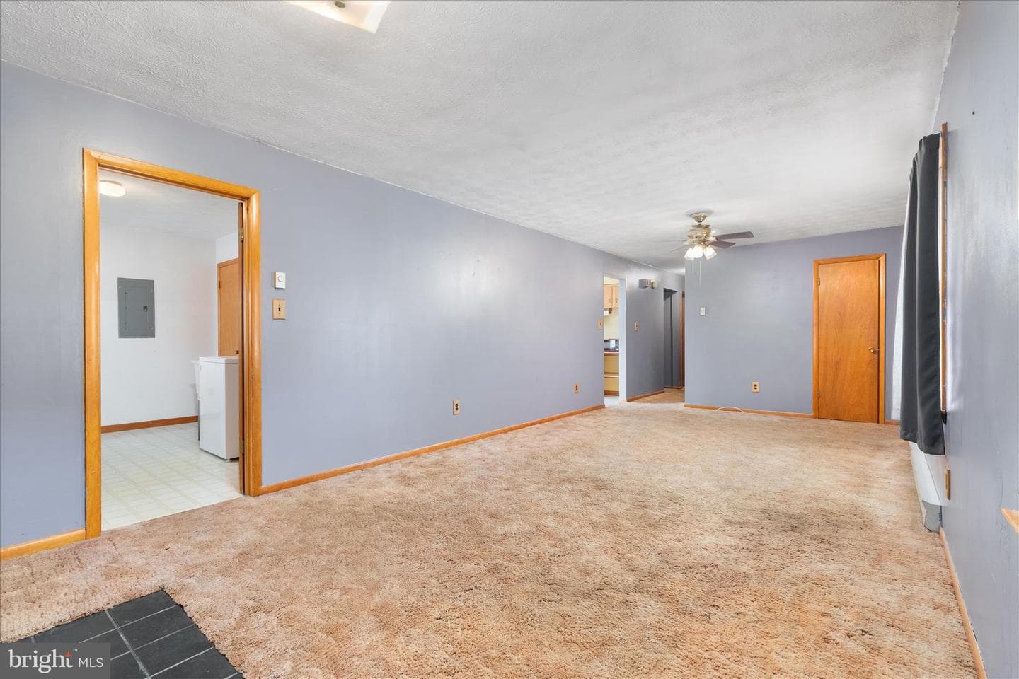 2021 Fairview Road photo 15