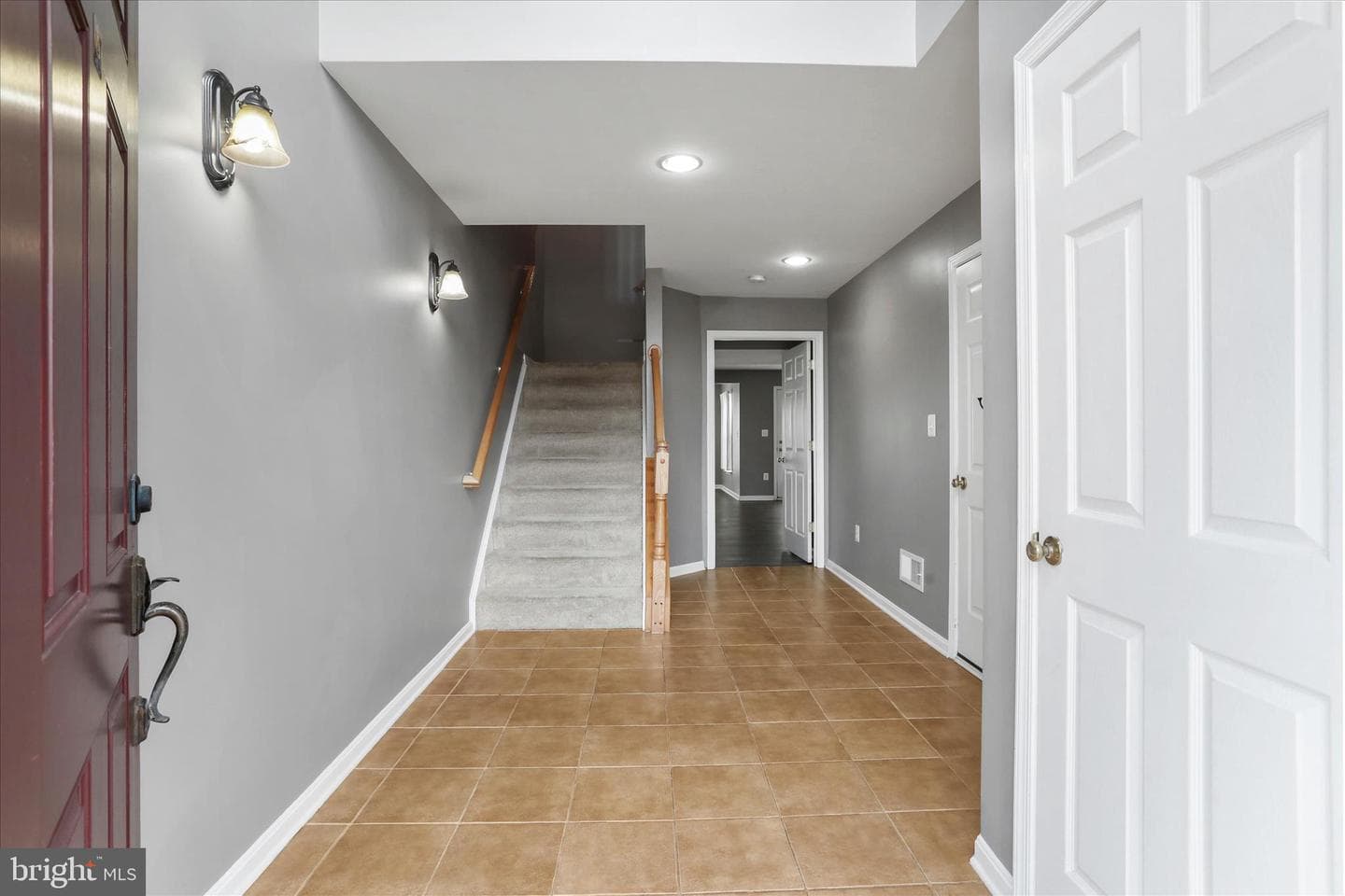 188 Oxbow Drive photo 6