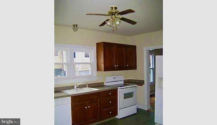 521 S Main Street photo 7