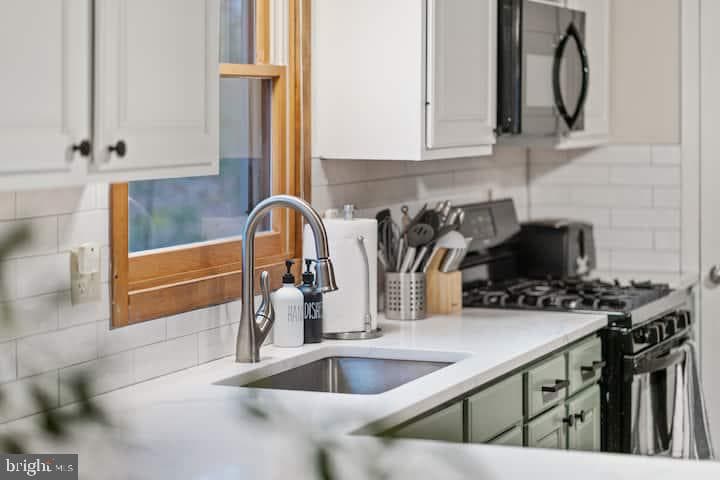 162 Forrest Street photo 16