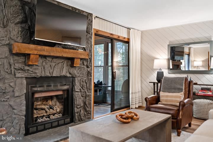 162 Forrest Street photo 19