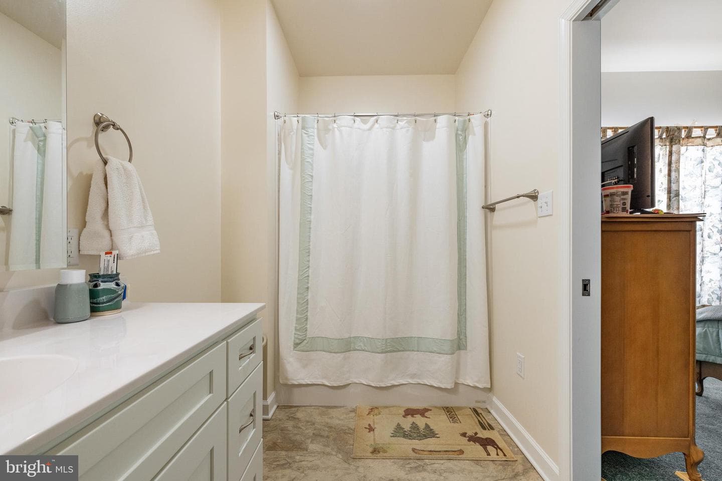 205 Grafton Court photo 22