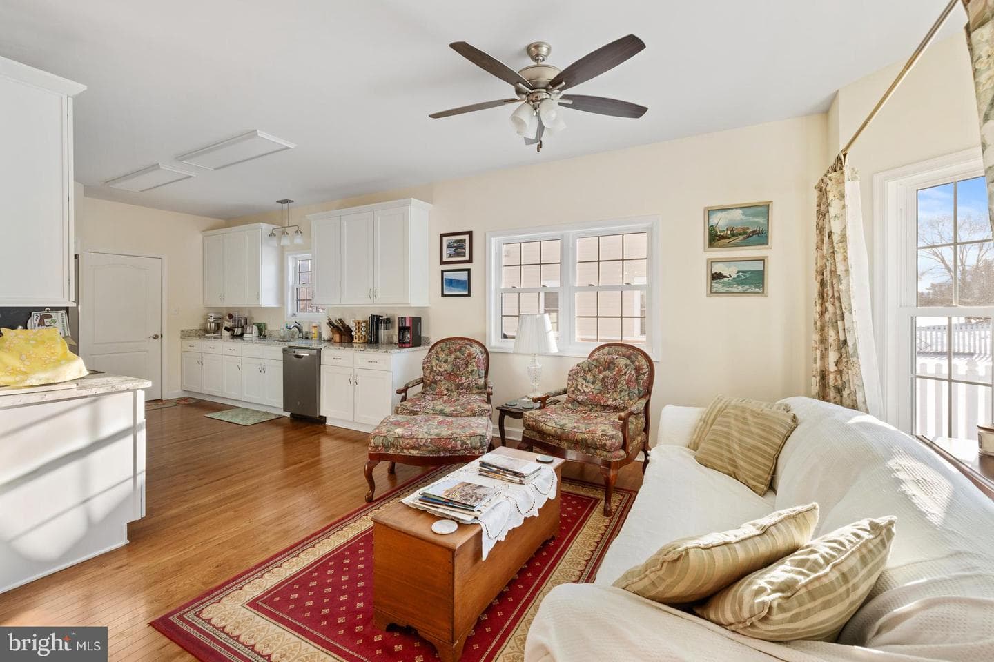 205 Grafton Court photo 4