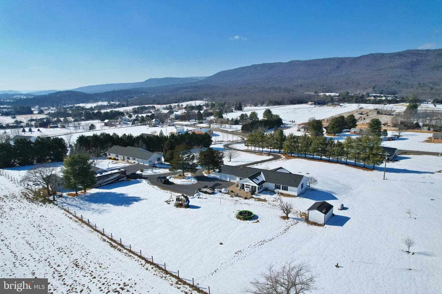 8284 Back Road photo 5