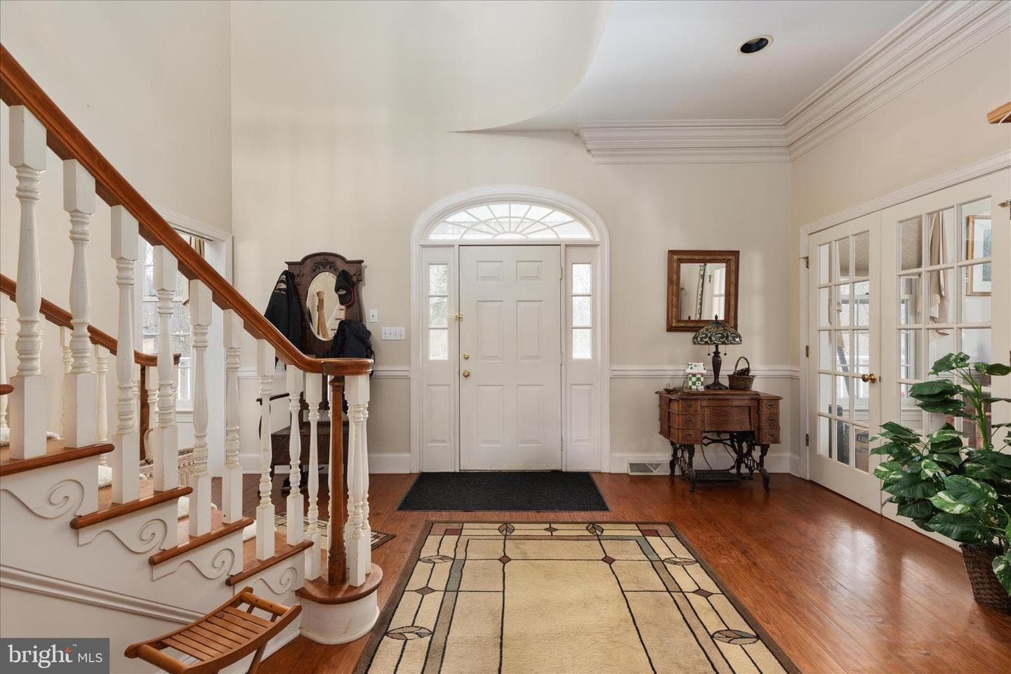 101 Dogwood Drive photo 3