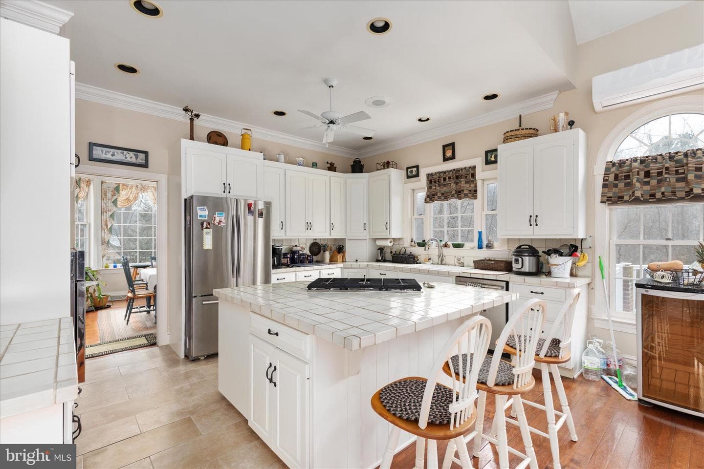 101 Dogwood Drive photo 5