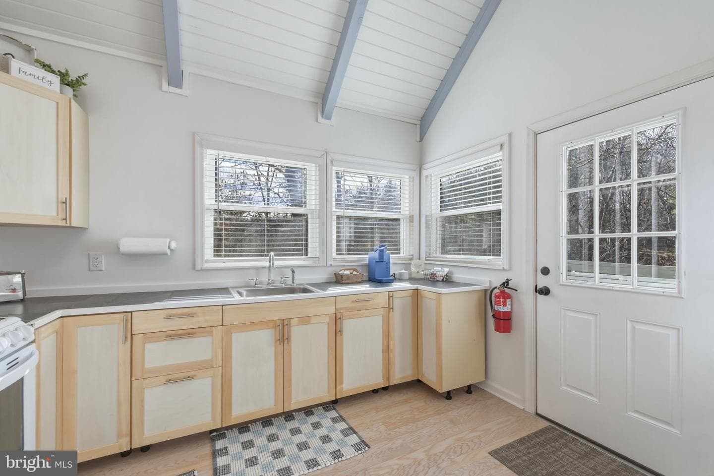 331a King #9a photo 12