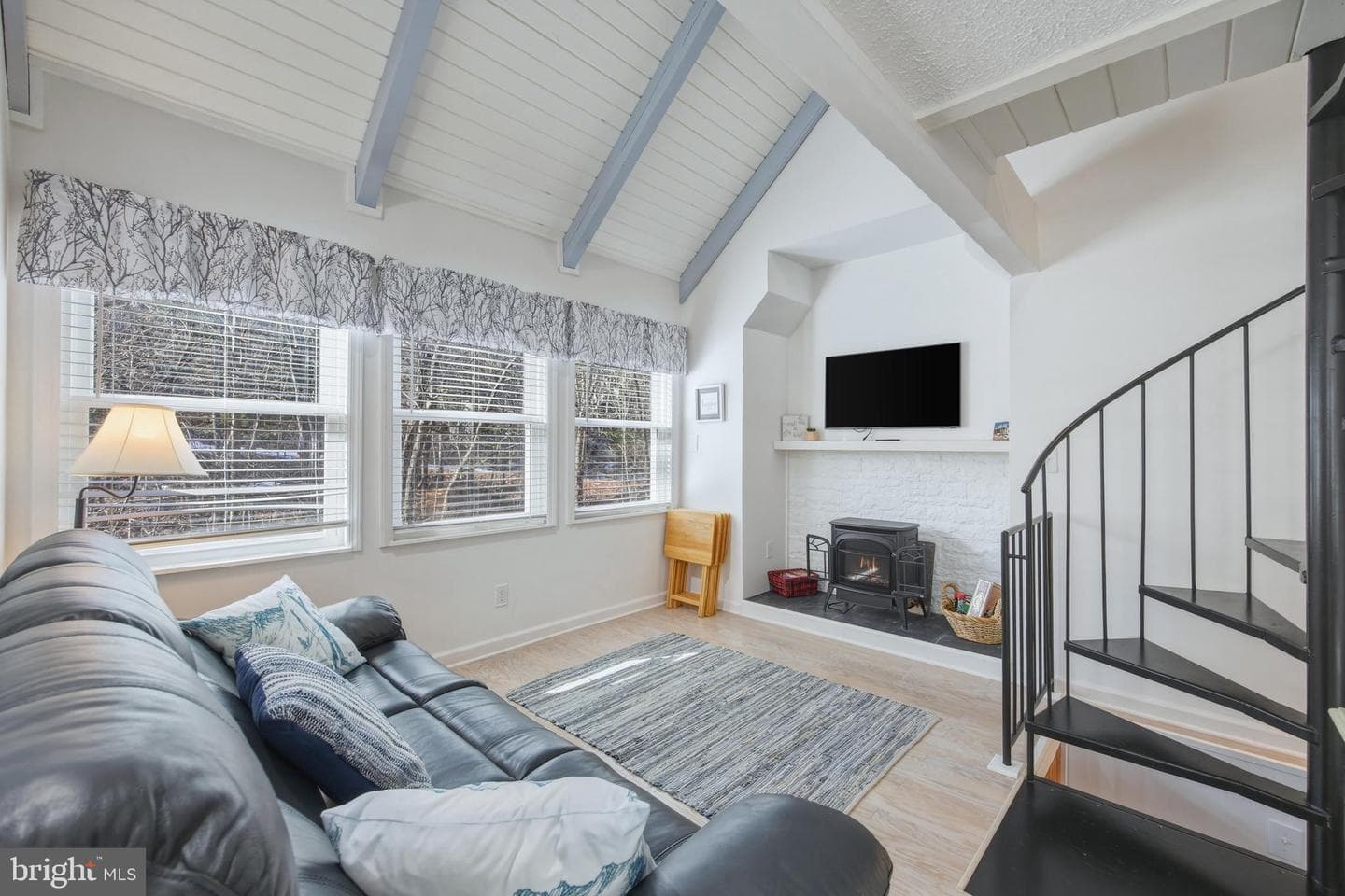 331a King #9a photo 15