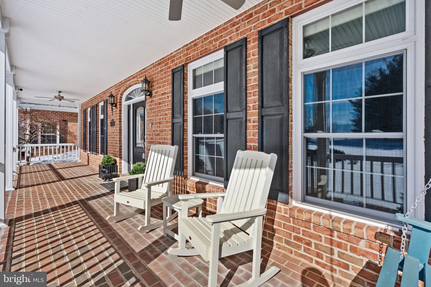 256 Cliffside Drive photo 4