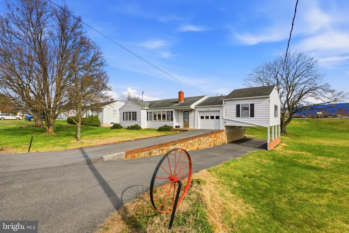 1081 Hisey Avenue, Woodstock