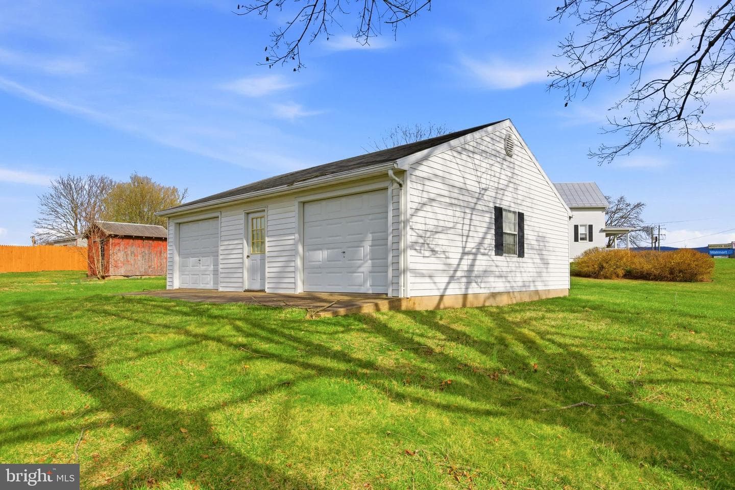 1081 Hisey Avenue photo 13