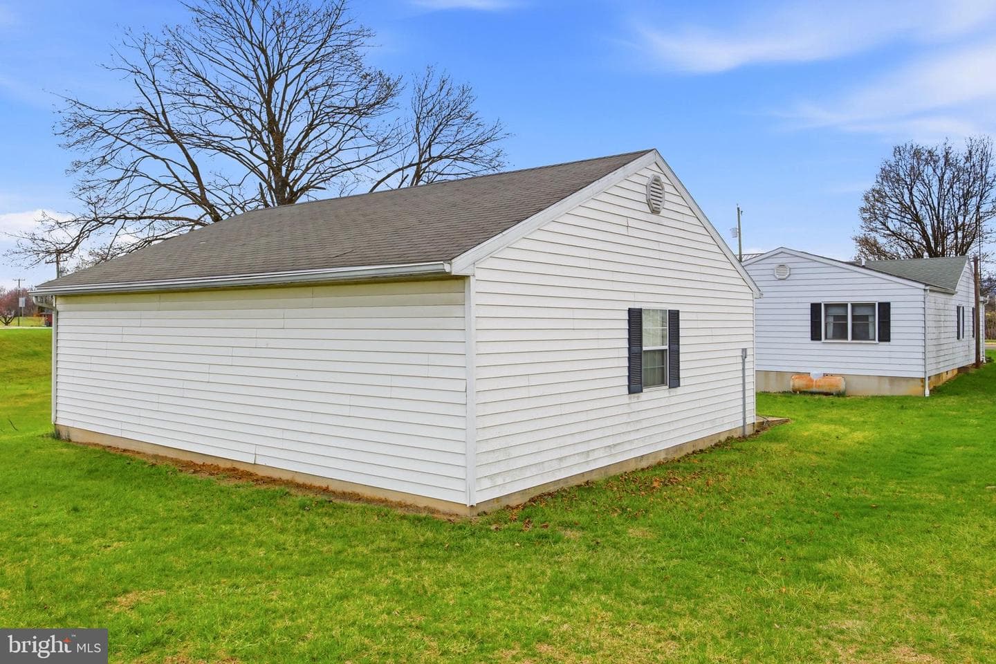 1081 Hisey Avenue photo 14