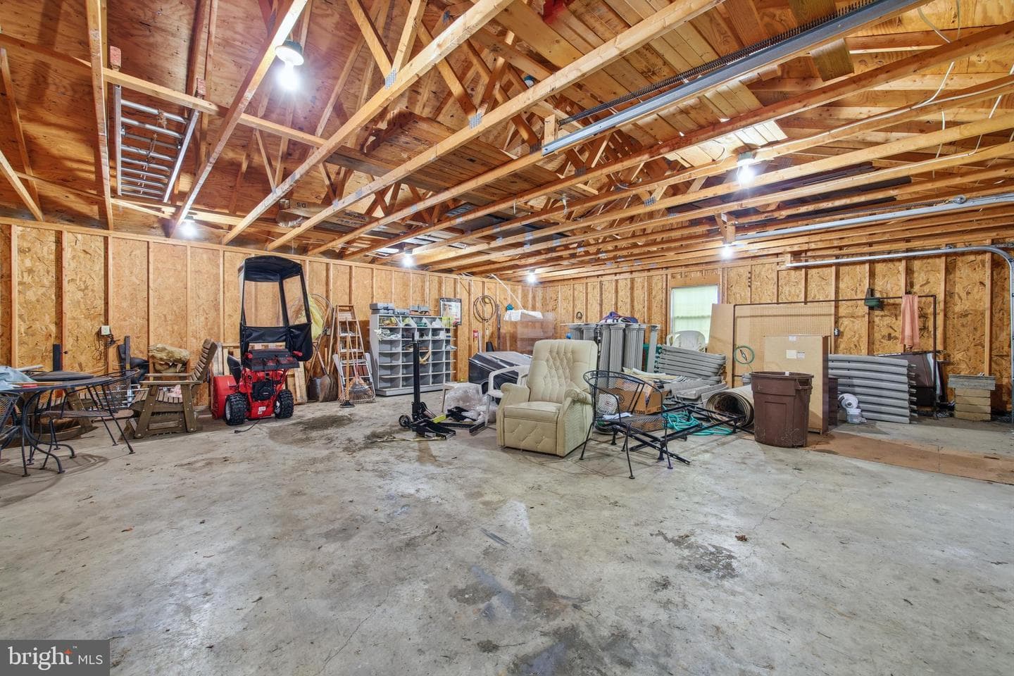1081 Hisey Avenue photo 16