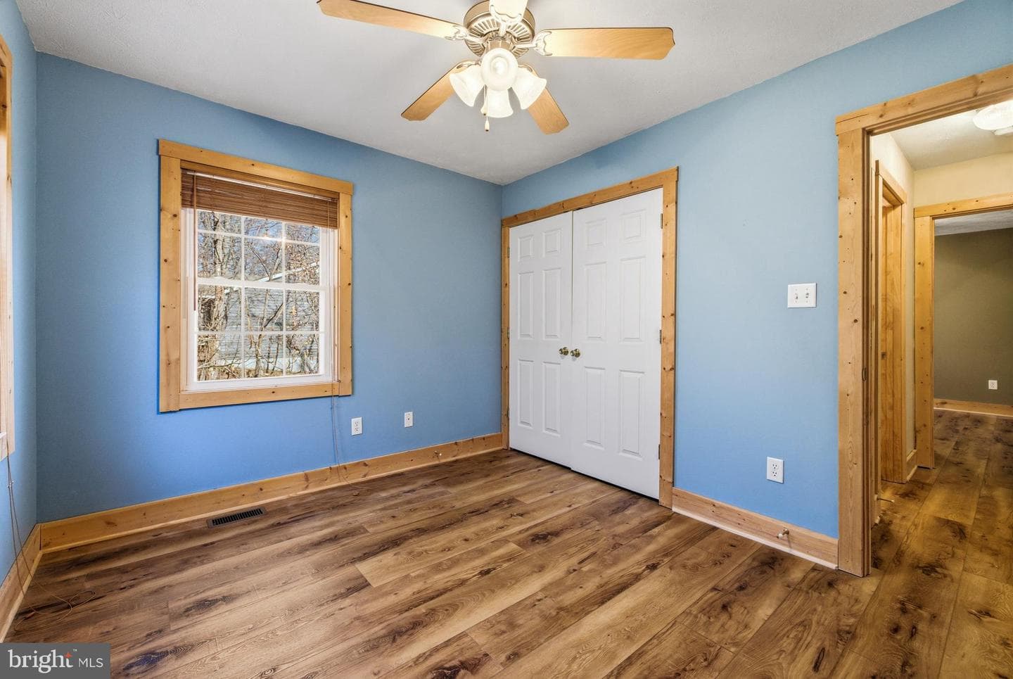 86 Maple Avenue photo 18