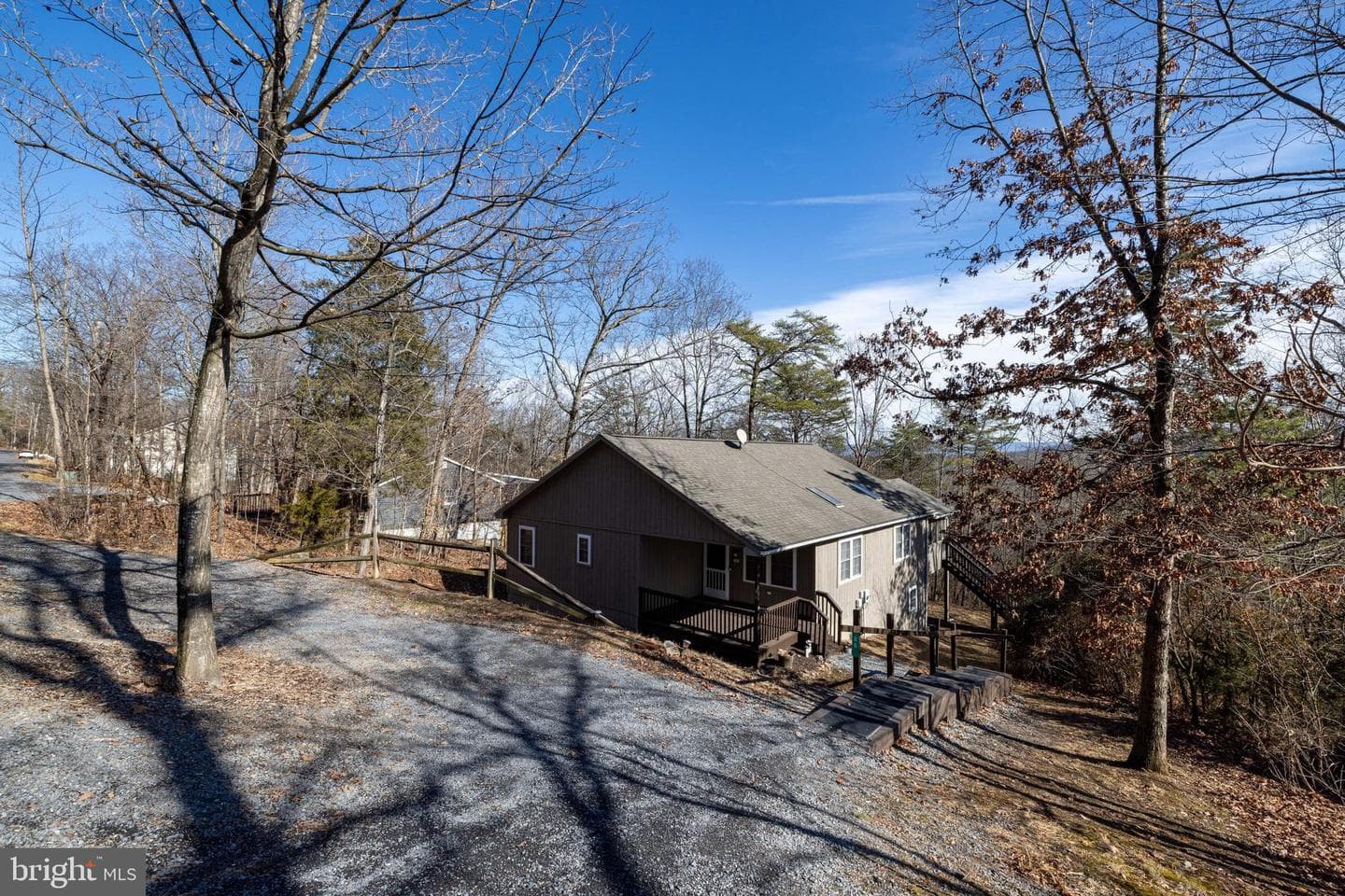 86 Maple Avenue photo 33