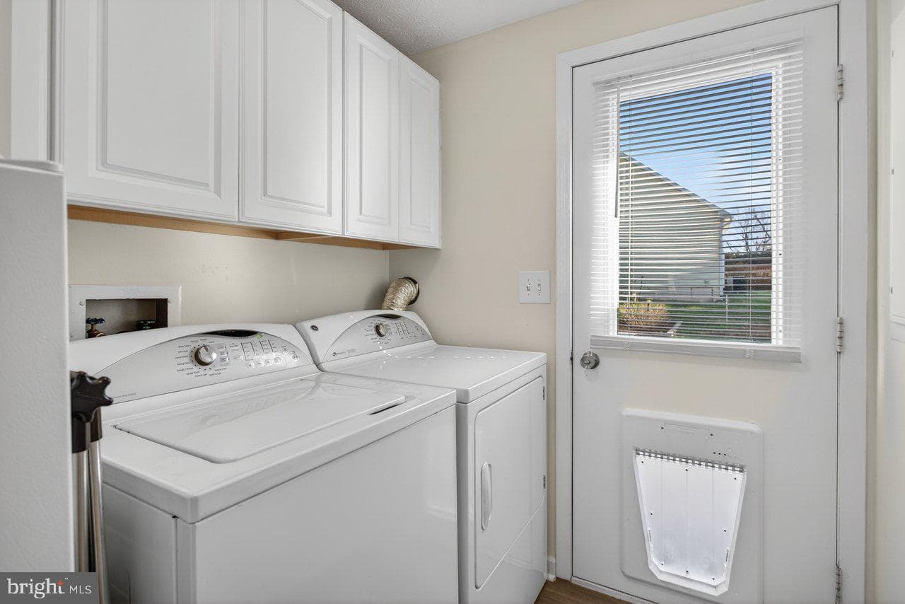 60 Marguerite Drive photo 29