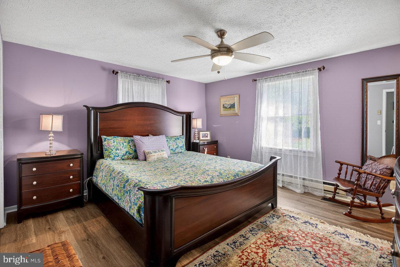 60 Marguerite Drive photo 39