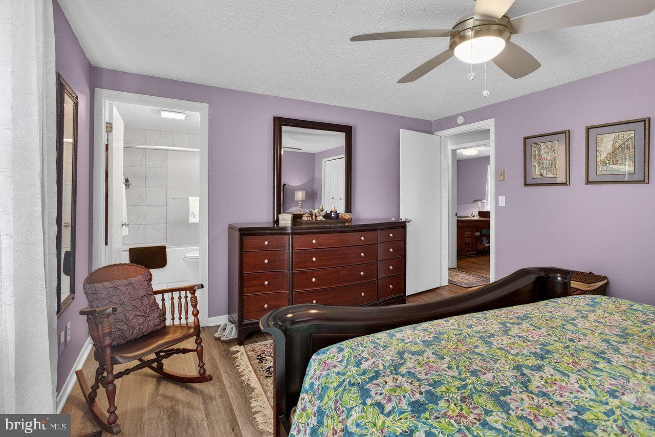 60 Marguerite Drive photo 41