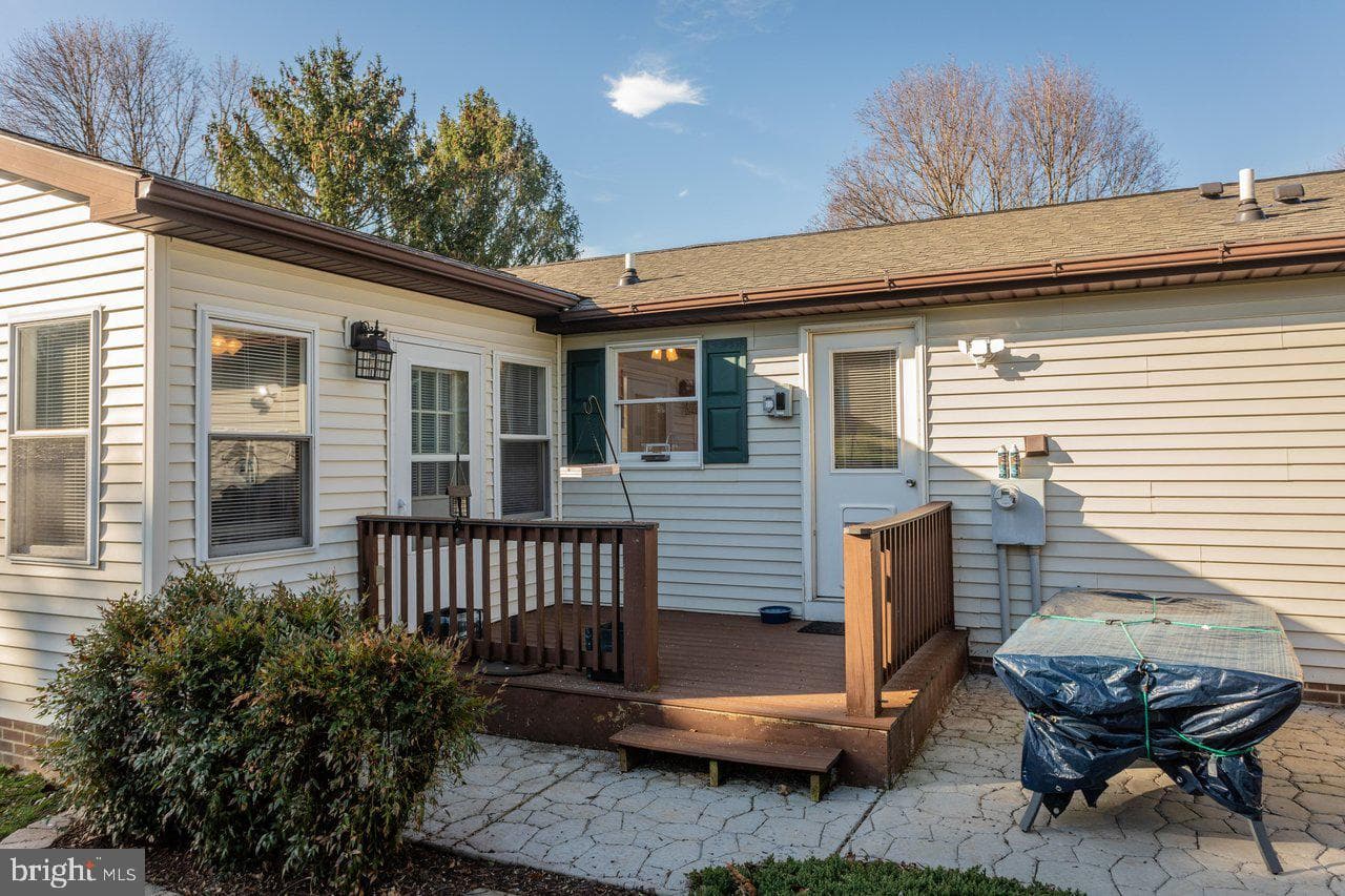 60 Marguerite Drive photo 50