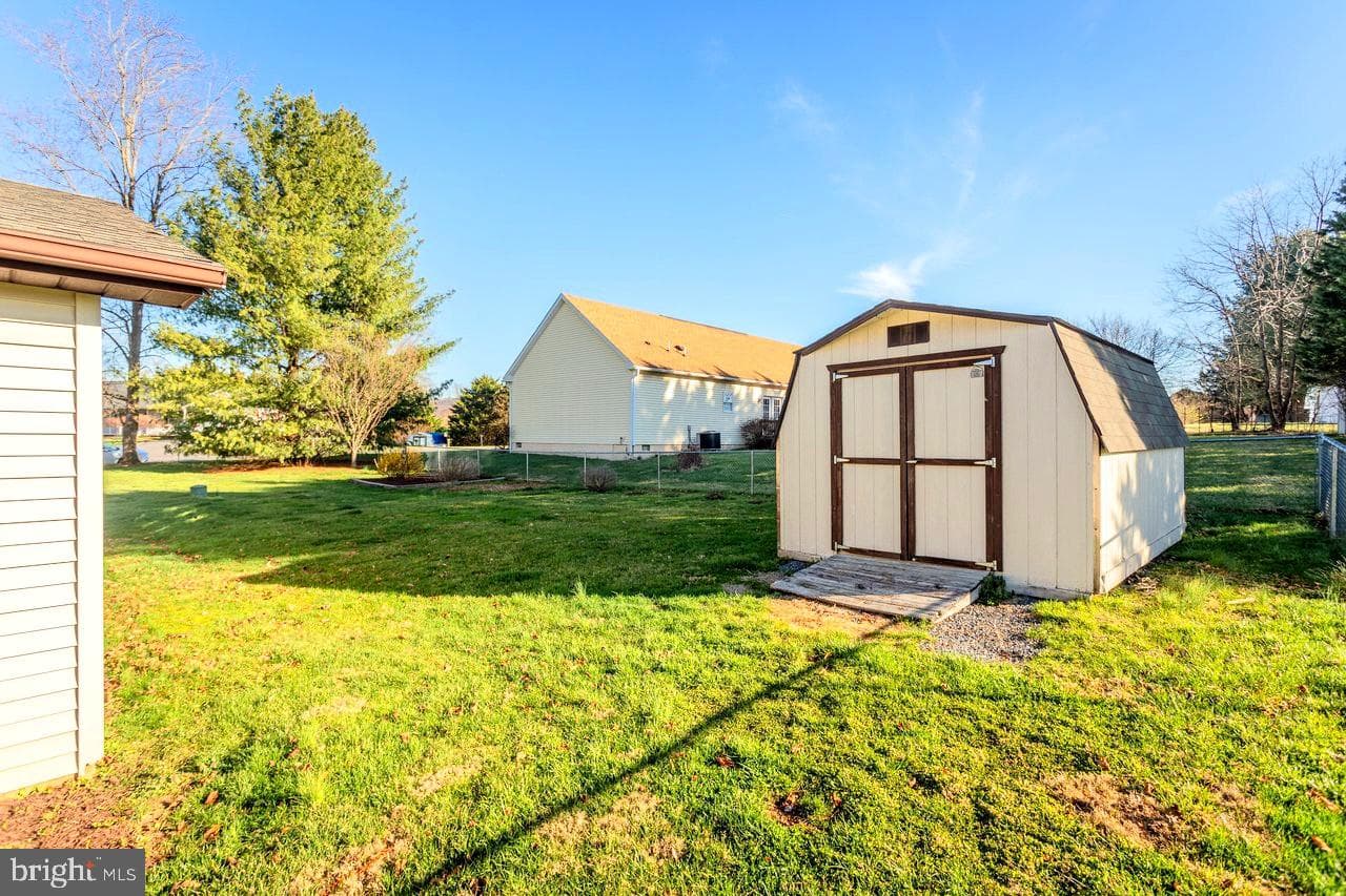 60 Marguerite Drive photo 56